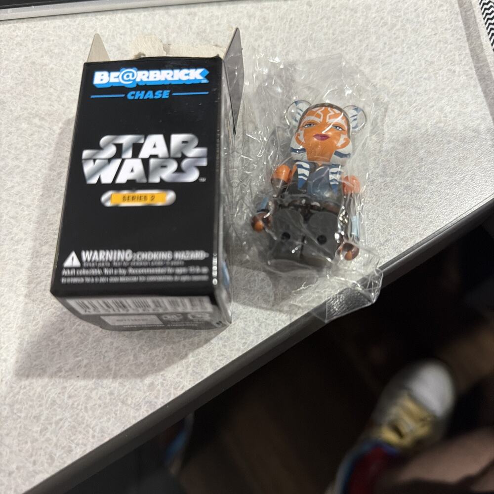 Star Wars Ahsoka Tano (Chase) Bearbrick 100% Medicom Japan SEALED w/Box